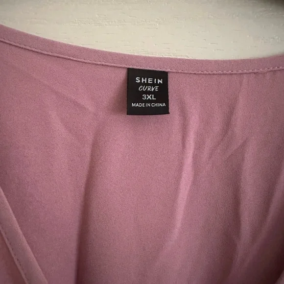 Elegant Mauve Dress - Picture 4 of 4